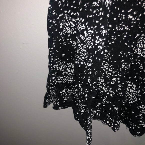 Small Black Dress with white dot pattern - Picture 3 of 6